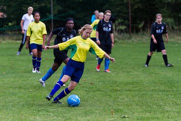 Bild 42 - MC-Juniorinnen TSV Olympia Neumnster - FSC Kaltenkirchen : Ergebnis: 12:1